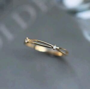 Vintage Style 9ct Solid Yellow Gold Dainty Stackable Zircona Ring, size 5.5
